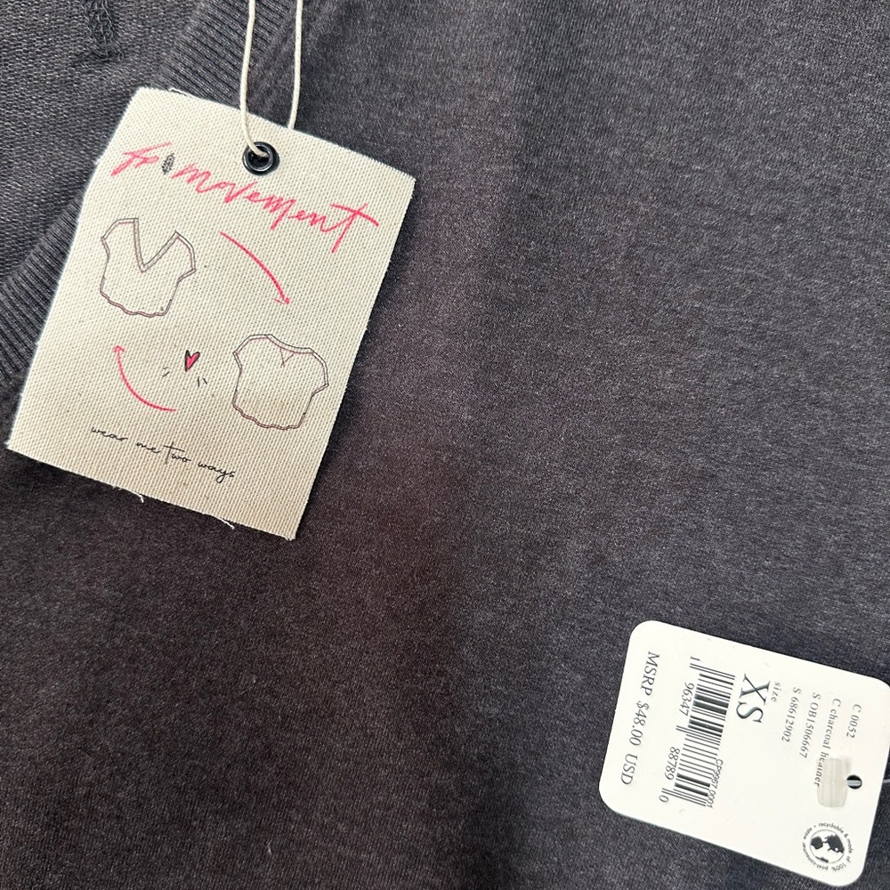 Nothing But Sweats Reversible Top - Picture 3 of 5